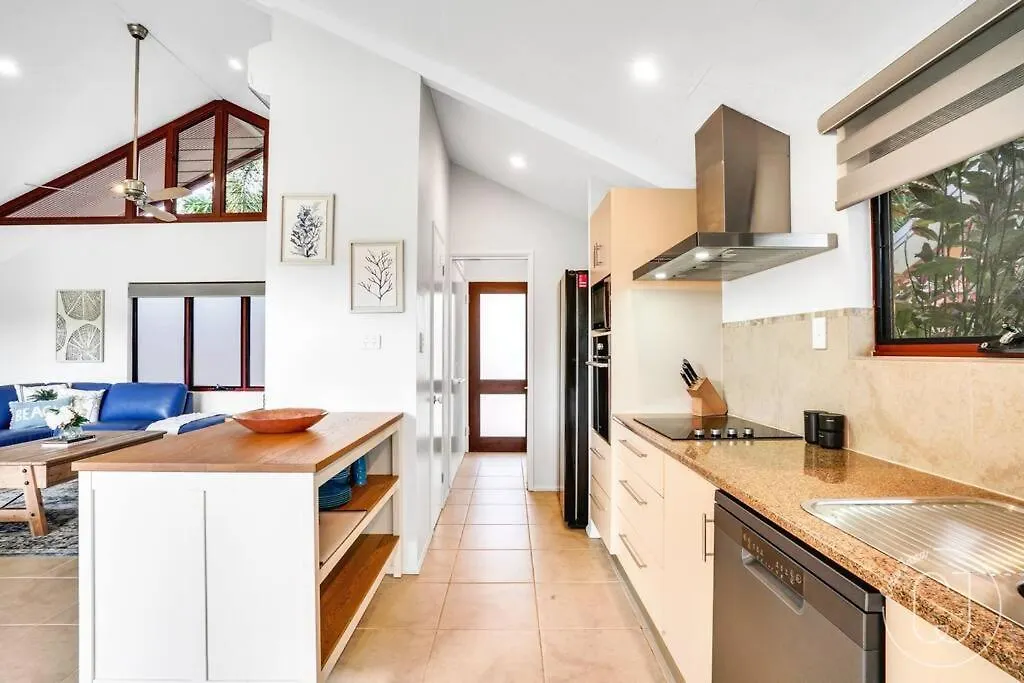 Casa Jana Villa Kurrimine Beach 0*,  Australia
